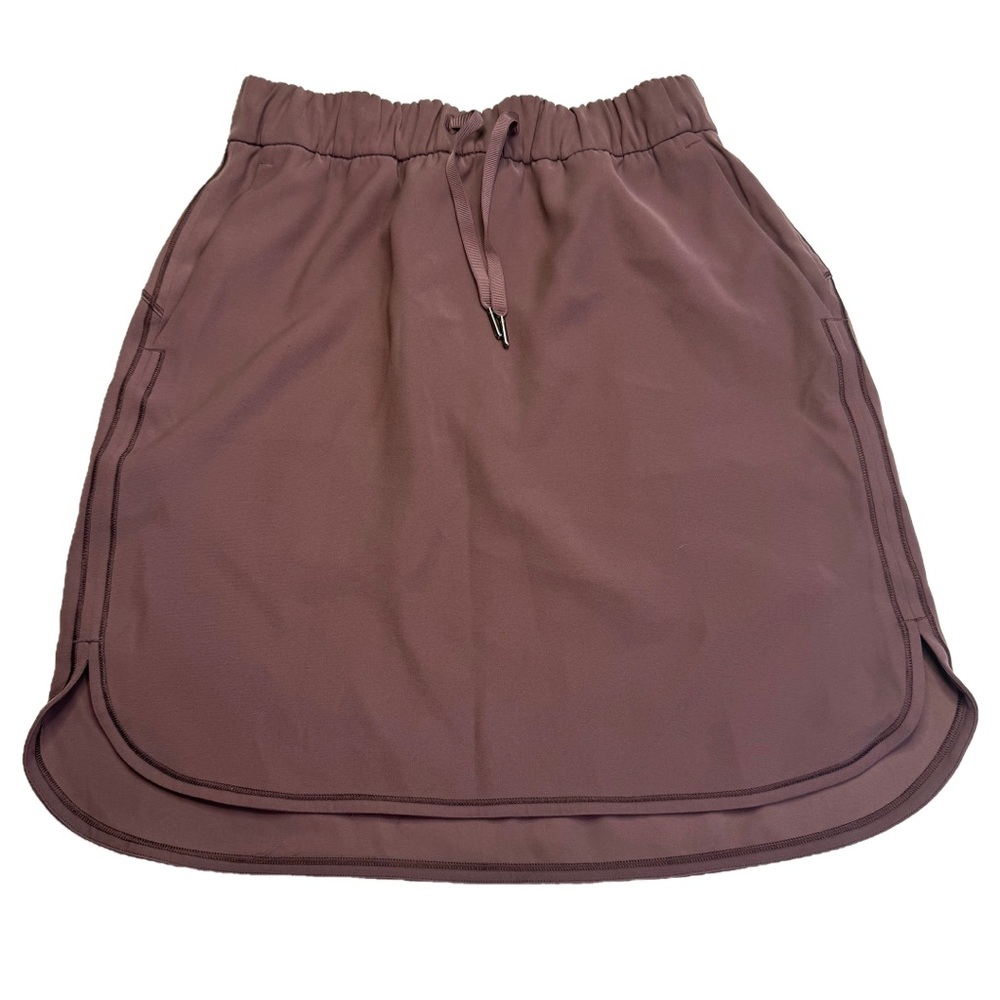 Lululemon Dusty Mauve Athletic Pull-On Mini Skirt with Drawstring Waist